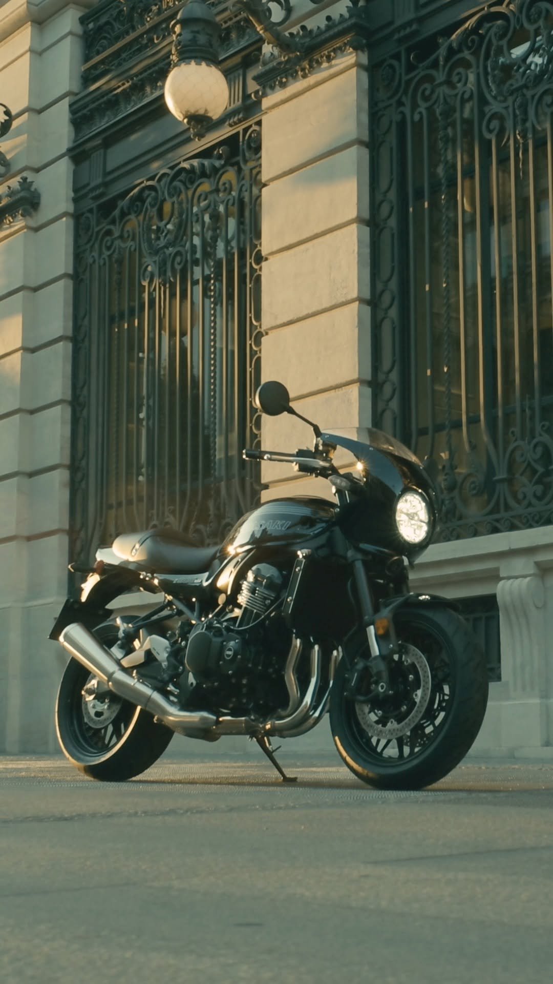 kawasakiusa 게시물 이미지: Sporty look, drop handlebar and the rainbow...