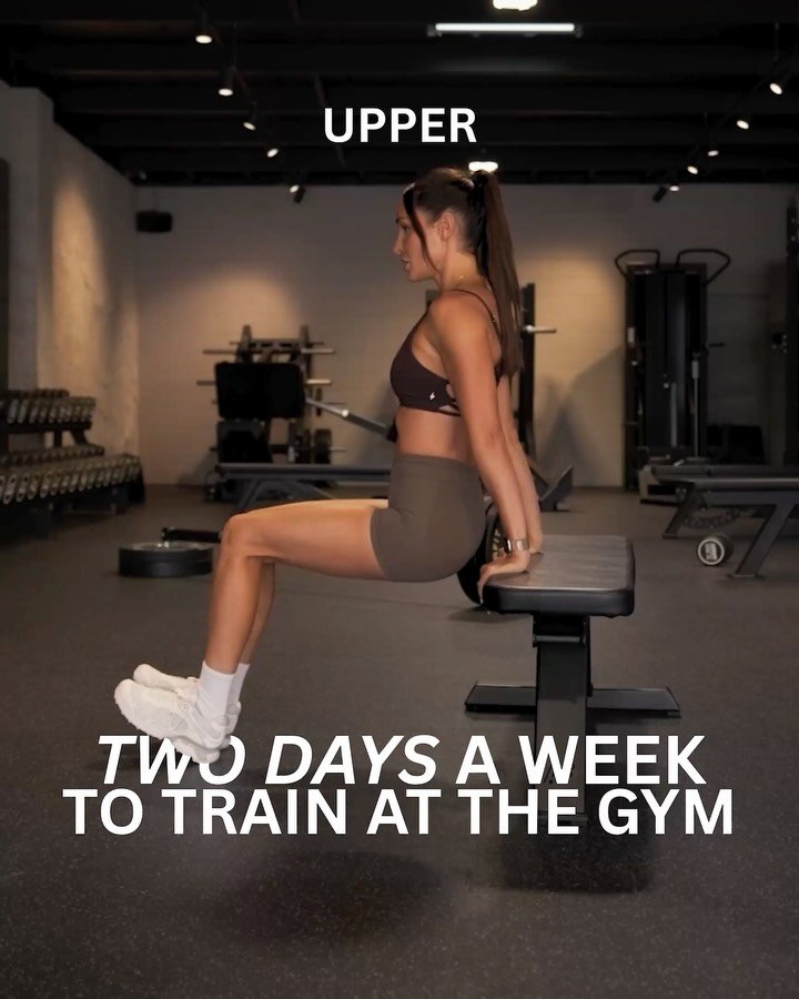 kayla_itsines 게시물 이미지: “I only have two days a week to train in the...