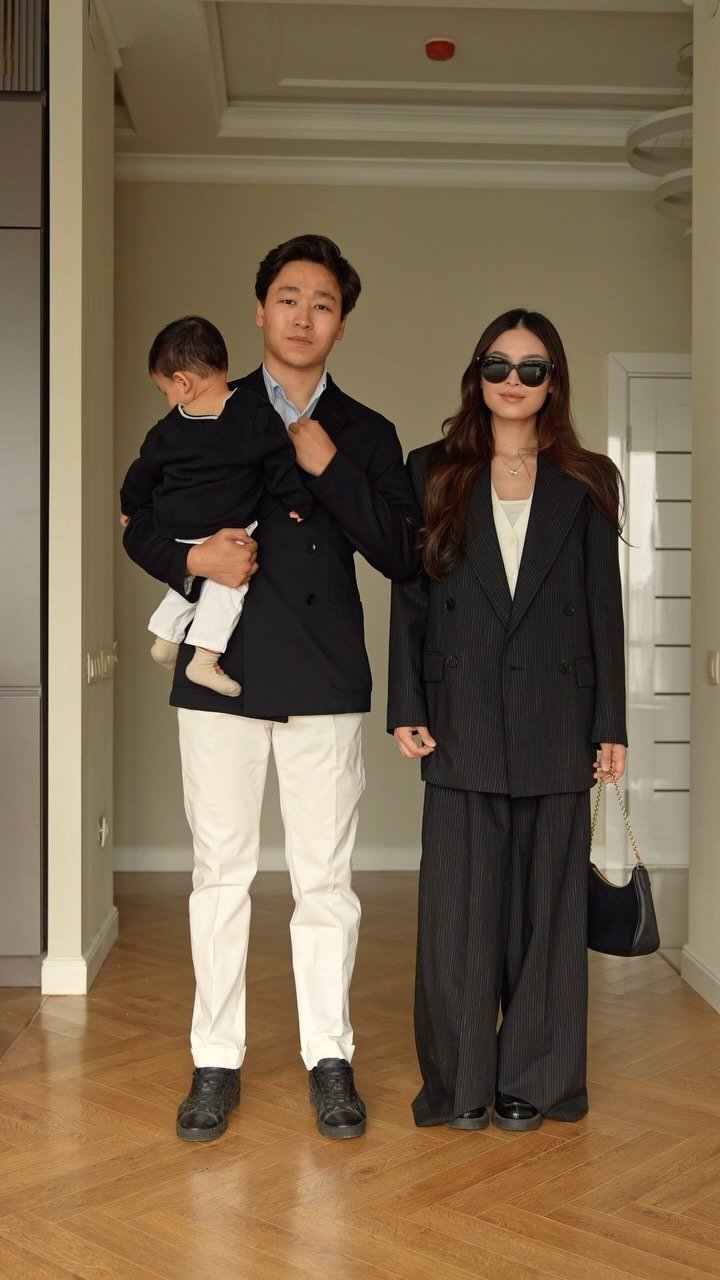 kbeklan 게시물 이미지: наш стиль год назад vs сейчас 🧑‍🧑‍🧒🙌🏻😎
а вы...