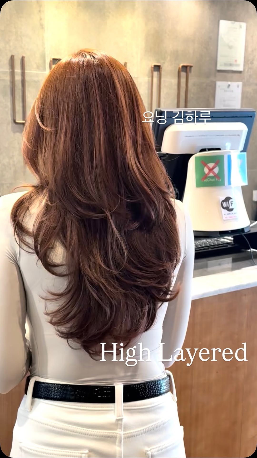 keemharu 게시물 이미지: 예뻐서 눈길이 가는 하이레이어드 , 예쁜 고객님의 뒷모습 •• 🤍

볼륨이 가득해서...