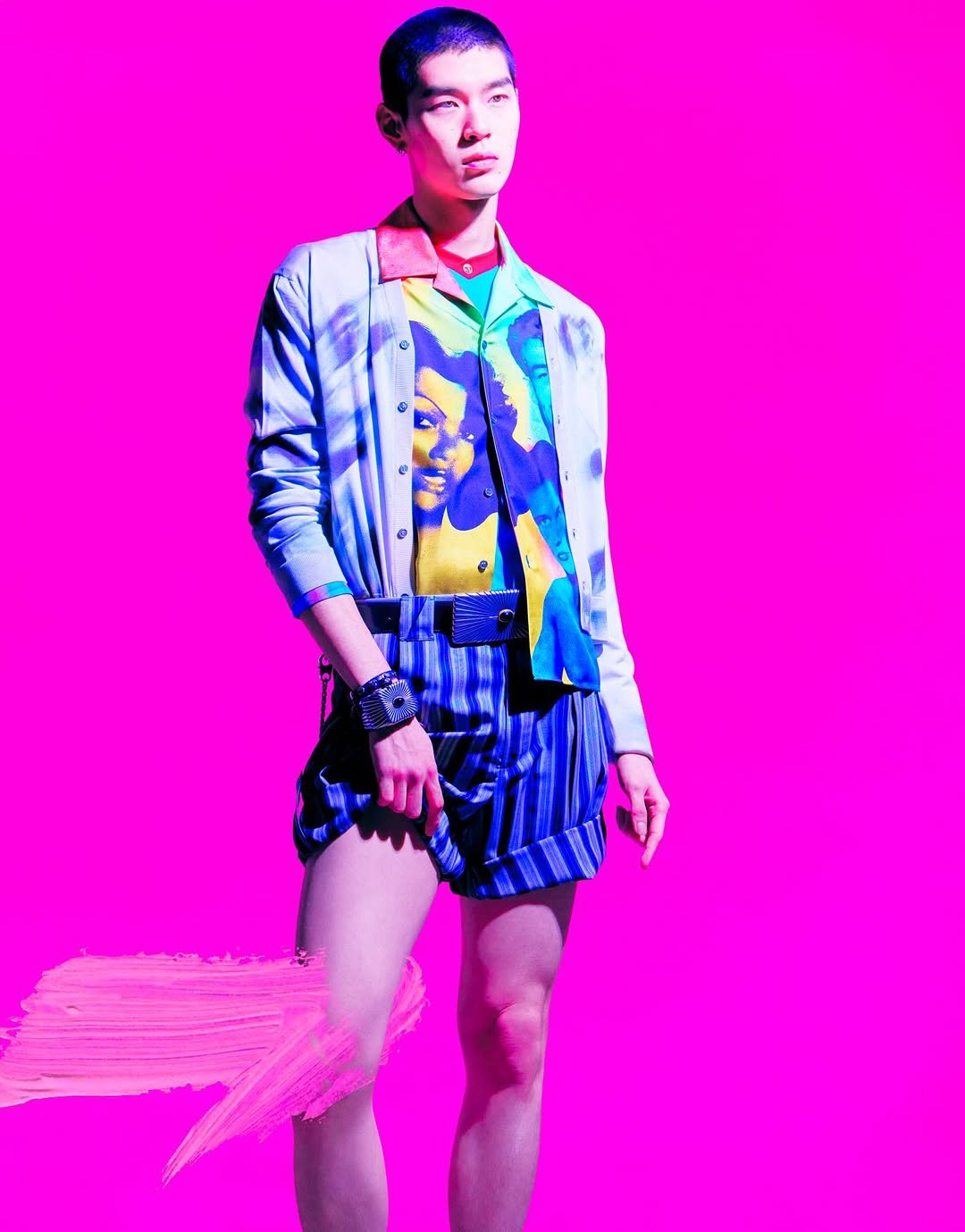 Photo shared by 김신애 on March 30, 2026 tagging @hh3116, @janghyeyeon_, @harpersbazaarkorea, and @pm.11.1. May be pop art of miniskirt and text.