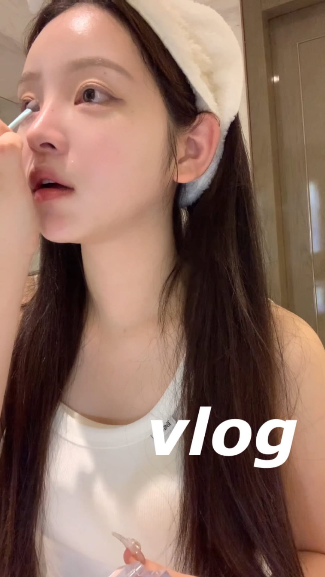 kend__v 게시물 이미지: 간단 grwm🥱