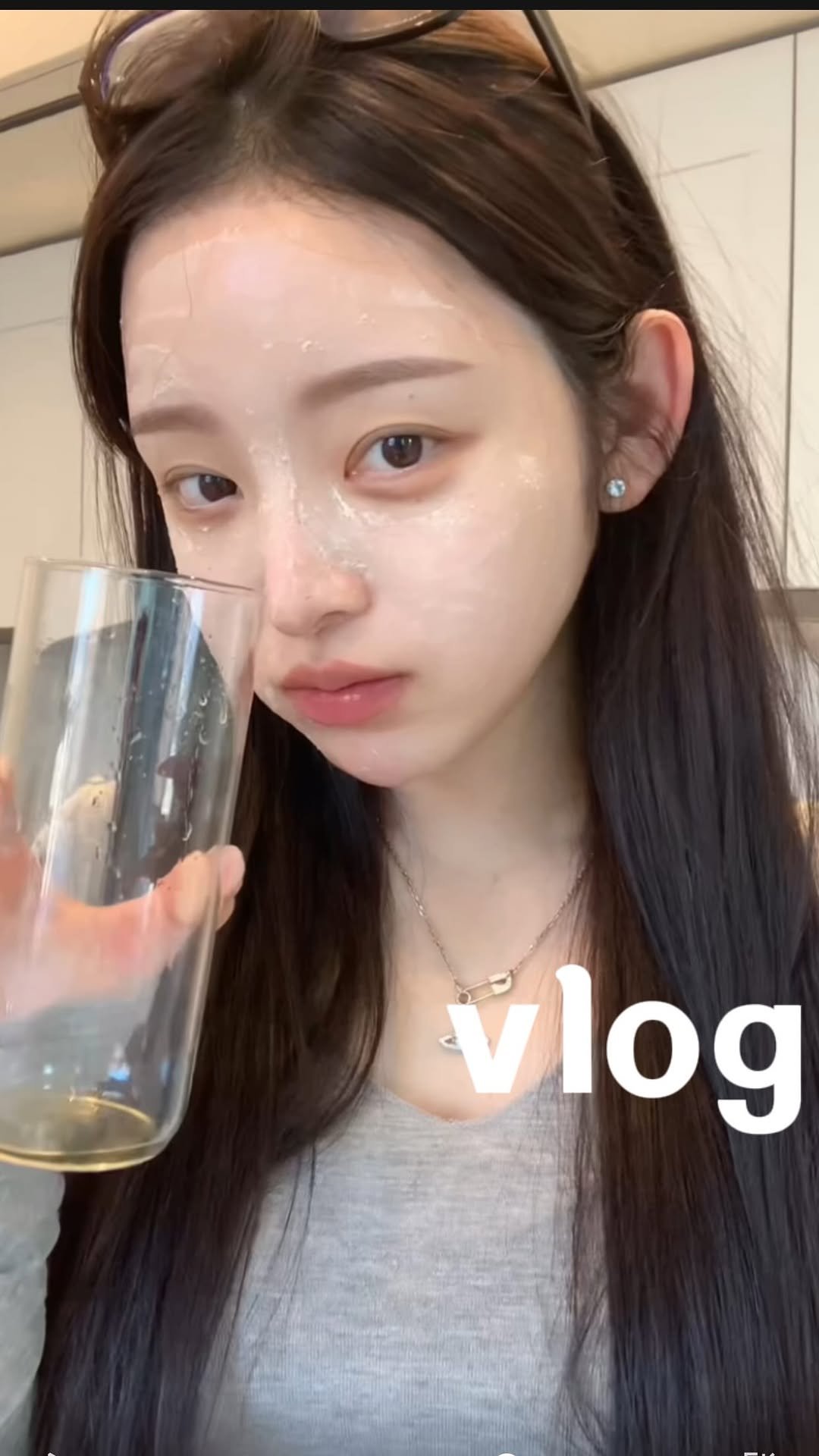 kend__v 게시물 이미지: Morning routine💫