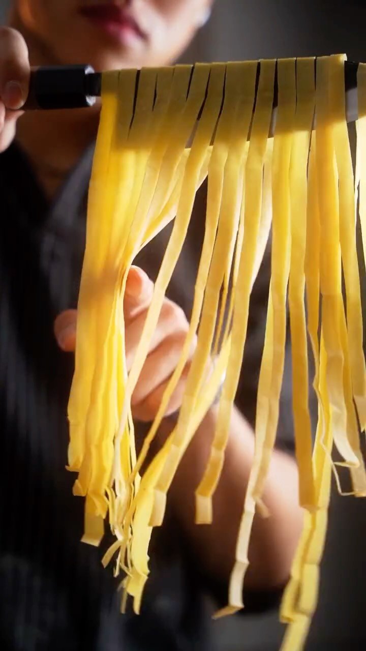 kennylsong 게시물 이미지: this pasta deserves a standing ovation 🍝 watch...
