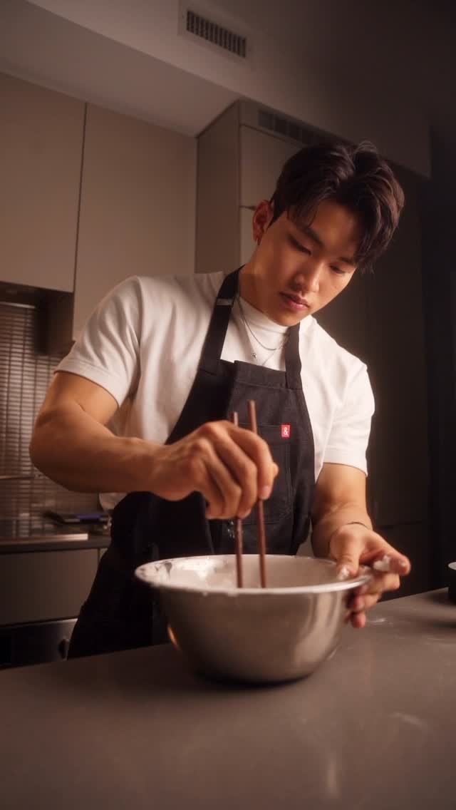 kennylsong 게시물 이미지: sesame balls 😮‍💨 cant lie i like red bean...