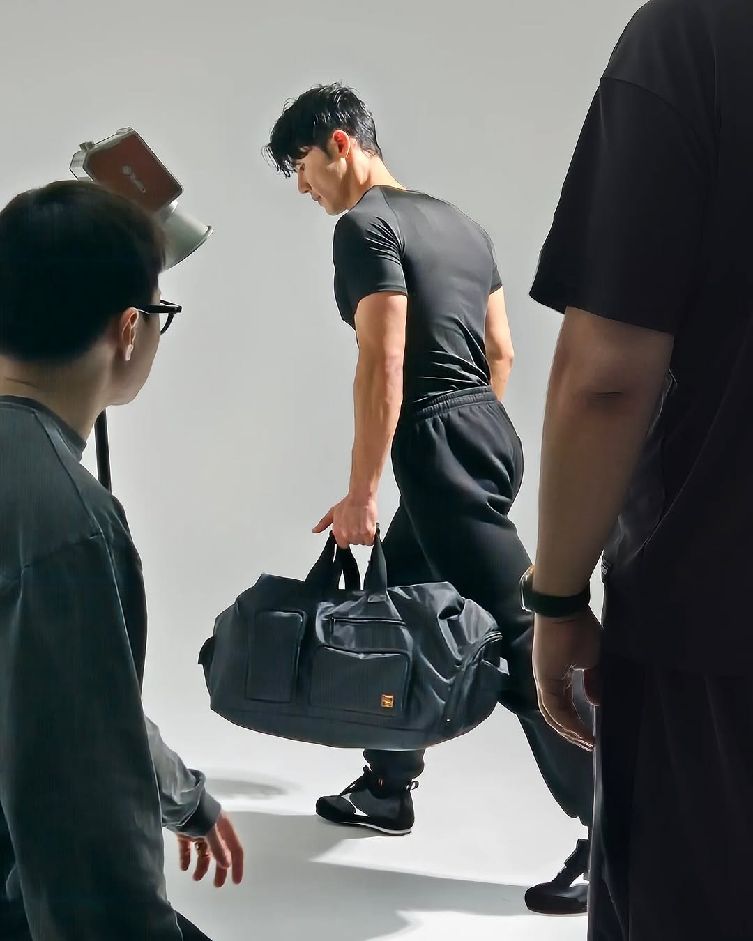 Photo by 컬프 비하인드 | 신발브랜드 사장놈의 이야기 on March 24, 2025.