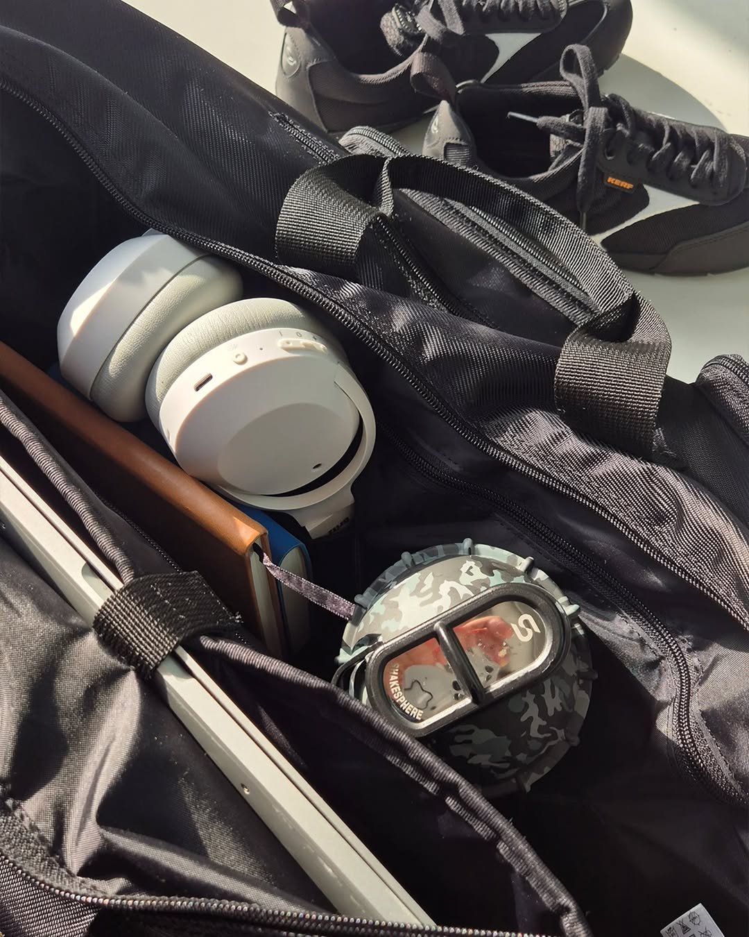 Photo by 컬프 비하인드 | 신발브랜드 사장놈의 이야기 on March 15, 2025.