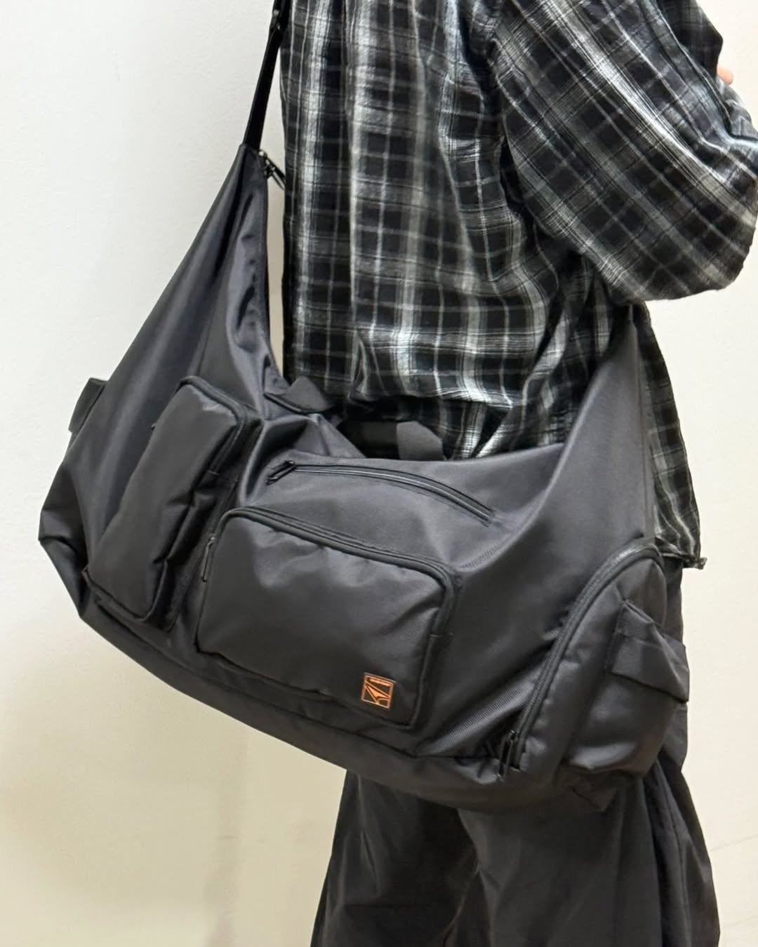 Photo by 컬프 비하인드 | 신발브랜드 사장놈의 이야기 on January 06, 2025.