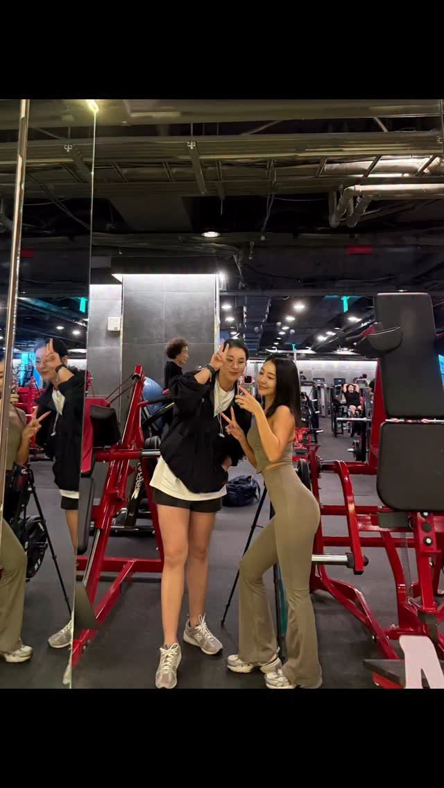 kgym0215 게시물 이미지: 애정하는 PCA Korea Head Judge로 활동중이신 
@kgym0215 ...