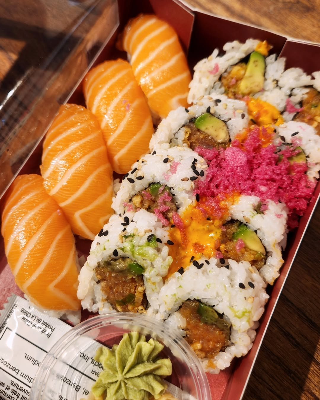 Photo shared by ᴄᴀᴍ & ꜱᴀᴍ | ᴛᴏʀᴏɴᴛᴏ ꜰᴏᴏᴅɪᴇꜱ on November 05, 2024 tagging @kibosushi_official, @torontofunevents, @kibomarket_union, @gtaeatsnmeets, and @yyz.daily.
