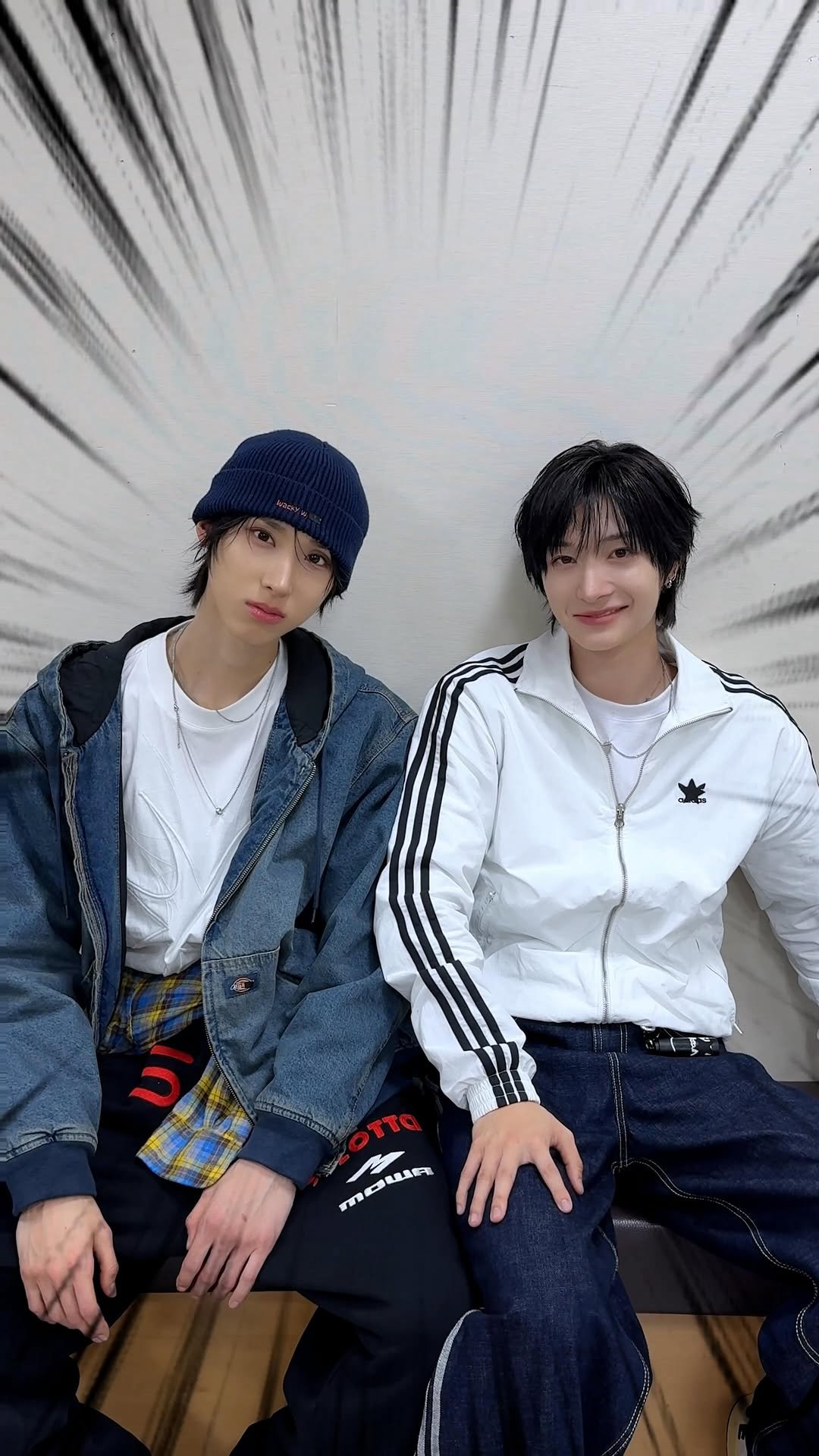 kickflip_jype 게시물 이미지: 귀찮게 하지마💥, 진짜 😮‍💨 거슬리니까 💢 

KickFlip The 4th...