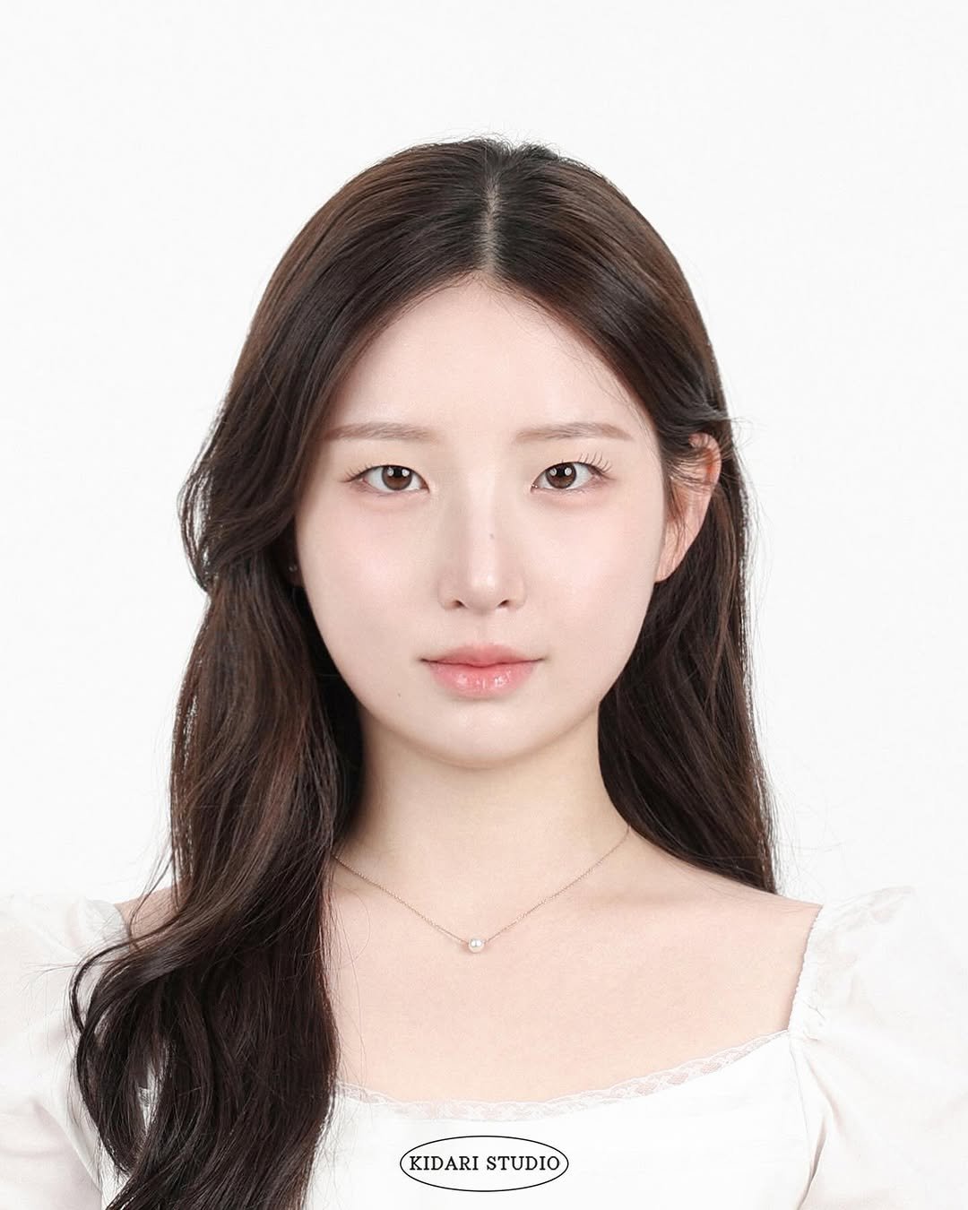 kidariphoto_studio 게시물 이미지: 예쁜 #증명사진 🤍
예약없는 키다리에서 예쁜 사진 담아 보아요👍🏻✨