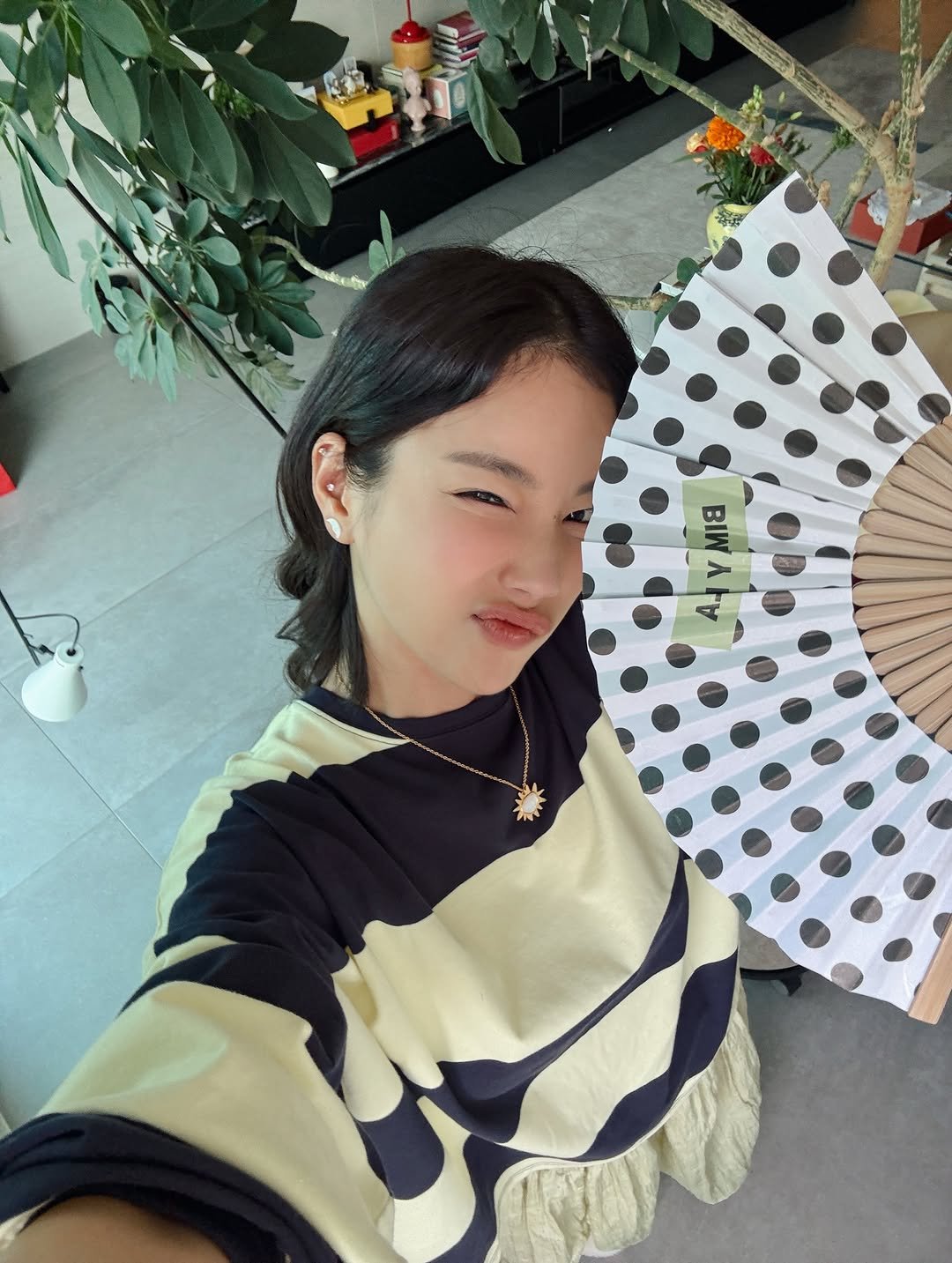 kieunse 게시물 이미지: 빔바이룰라 신세계팝업 ❤️
색감이 어쩜이리 이쁜지😍 
저도 이번 휴가룩 찜 해두고...
