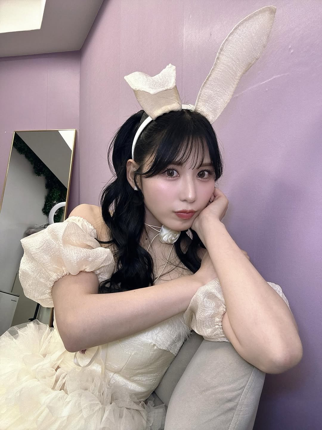 Photo by 金松季歩(Kanematsu Kiho) on March 23, 2026. May be an image of one or more people, hair, dress, costume and text.