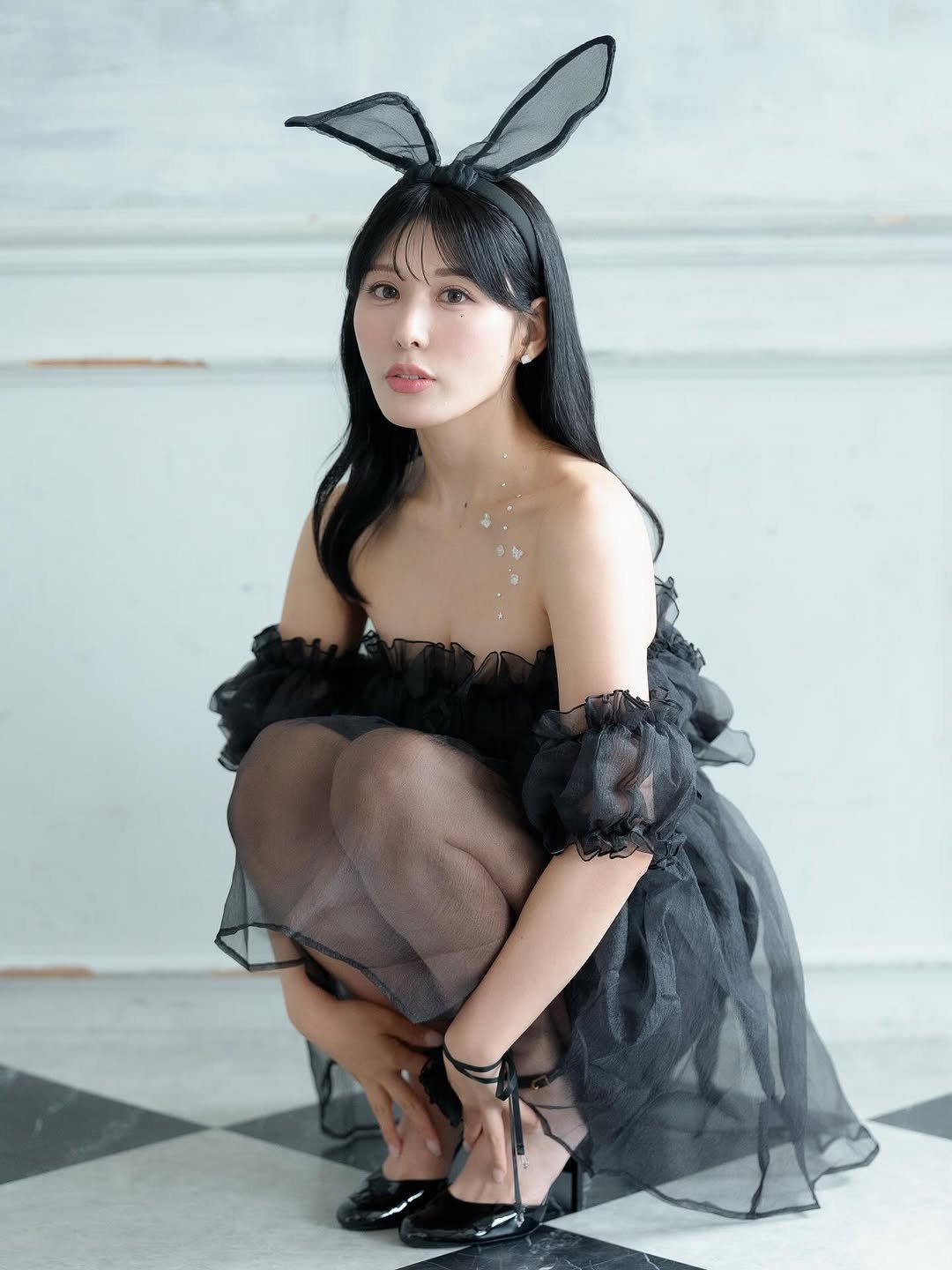 Photo by 金松季歩(Kanematsu Kiho) on October 31, 2025. May be an image of costume, dress, headdress and text.