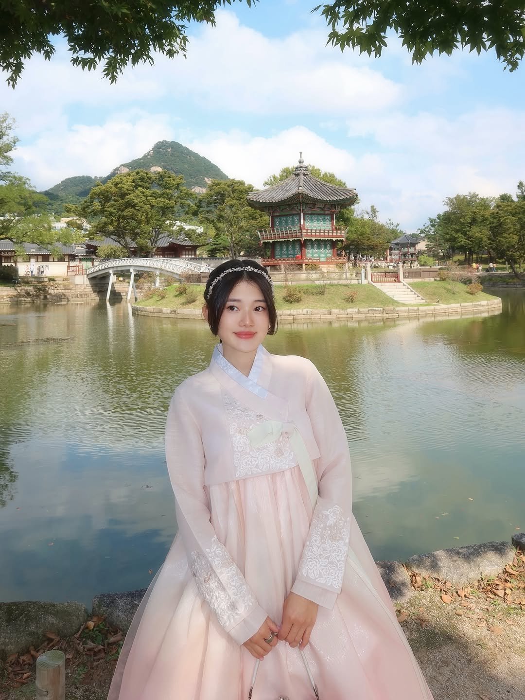 Photo by Kristina Kim on October 29, 2025. May be an image of Gyeongbokgung Palace, outdoors and text.
