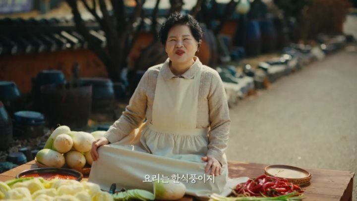 kim_poong 게시물 이미지: 맘스터치 김풍 야매컬렉션 4종(피자,치킨,햄버거2종)이 출시됐습니다. 제가 직접...