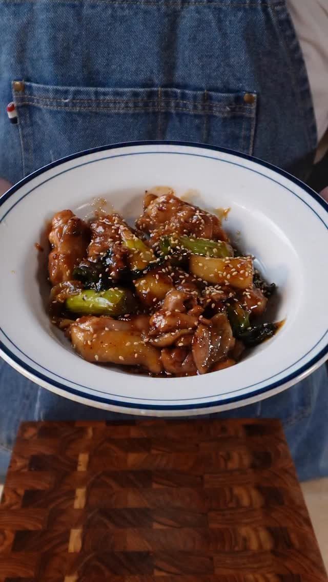 kim_seoul_638 게시물 이미지: 대파 닭 간장조림

이거 맛있으니까 꼭 해보세요ㅎㅎ

닭다리 정육 350g에 맛소금...