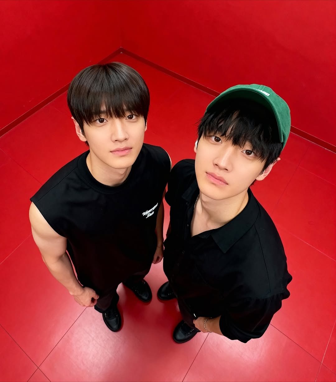 Photo by 김창민 (94.06.08) on September 23, 2025. May be an image of 2 people and text.