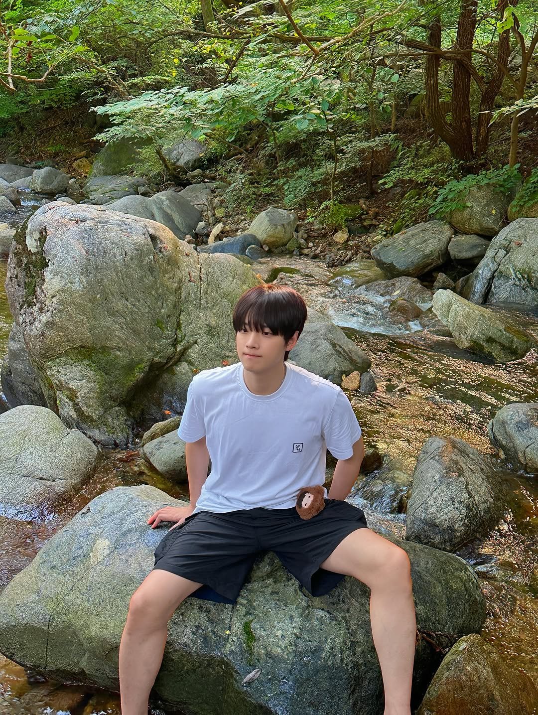 Photo by 김창민 (94.06.08) on July 24, 2025. May be an image of 1 person, shorts, outdoors and text.