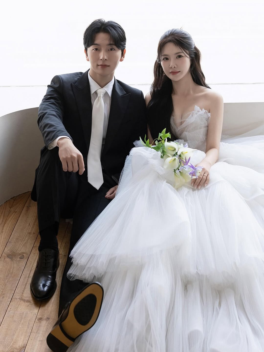 Photo shared by @h__daaa._ on January 15, 2026 tagging @kimdong0. May be an image of wedding.