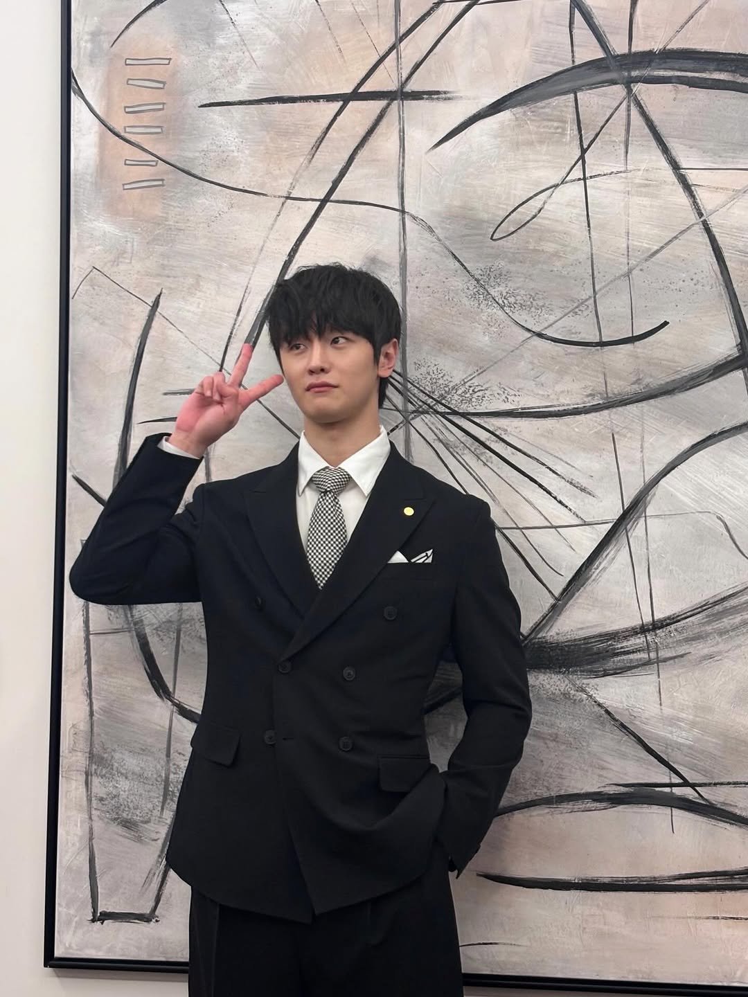 kimdwan_ 게시물 이미지: 「10回切って倒れない木はない」
第1話をご覧いただき、ありがとうございました！
これからもぜ...