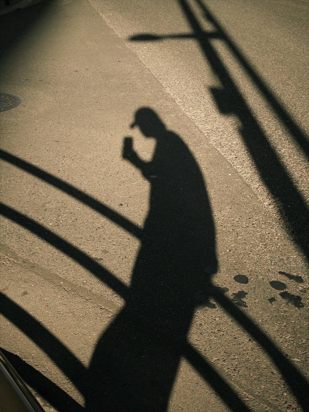 Photo by 김도완 on February 27, 2026. May be an image of street, curb and text.