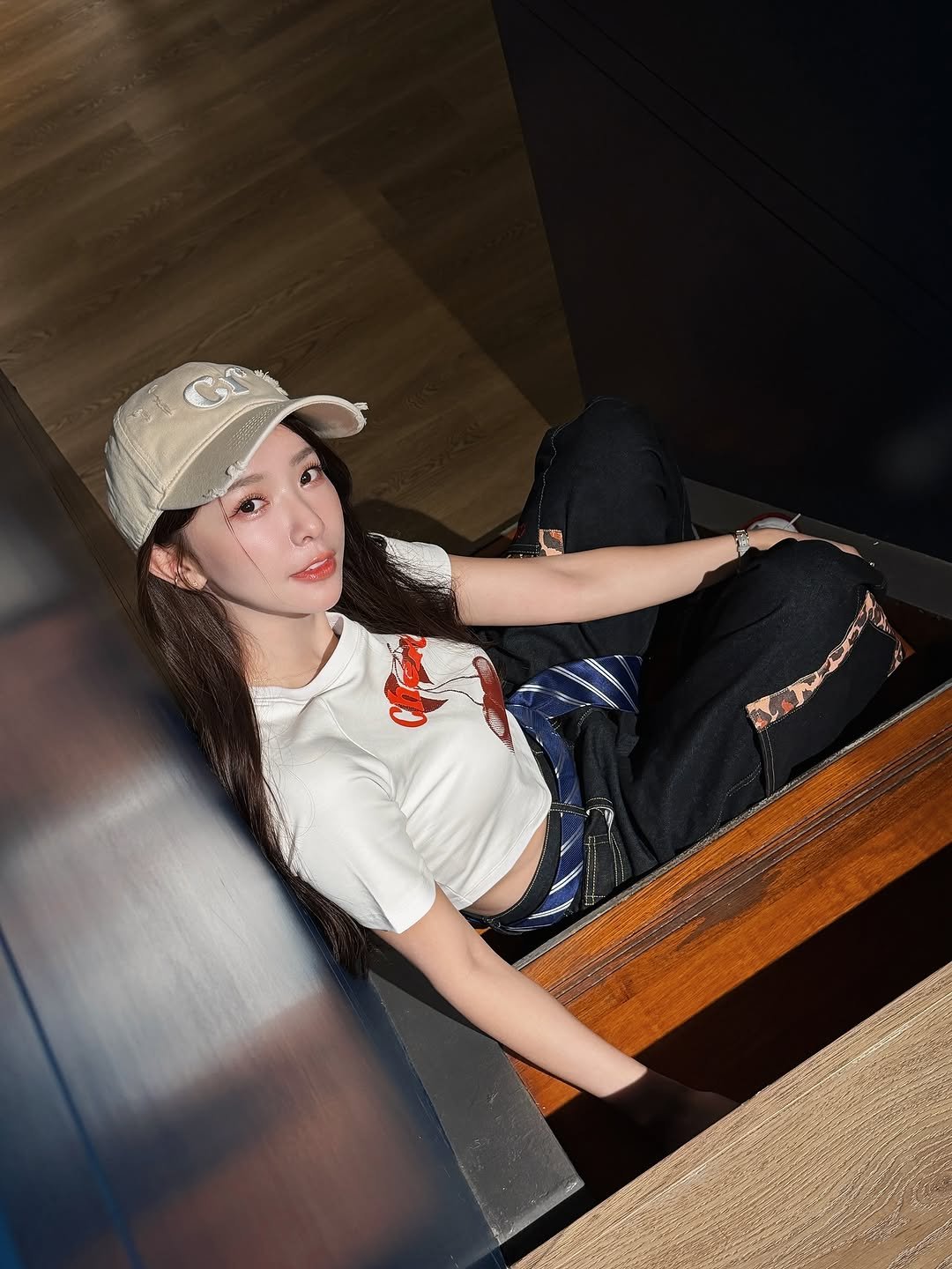 Photo shared by 禾羽 Kimi on November 22, 2025 tagging @cheru.cr. May be an image of hat, top and text.