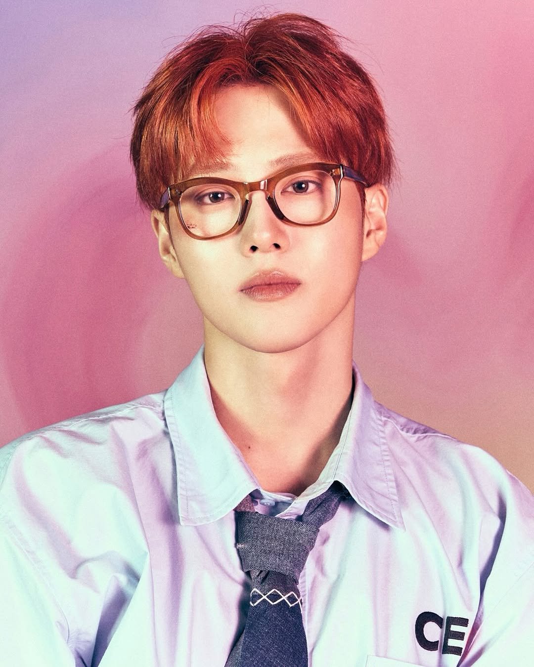 Photo by SUHO on September 27, 2025. May be an image of bolo tie and text that says 'CE'.