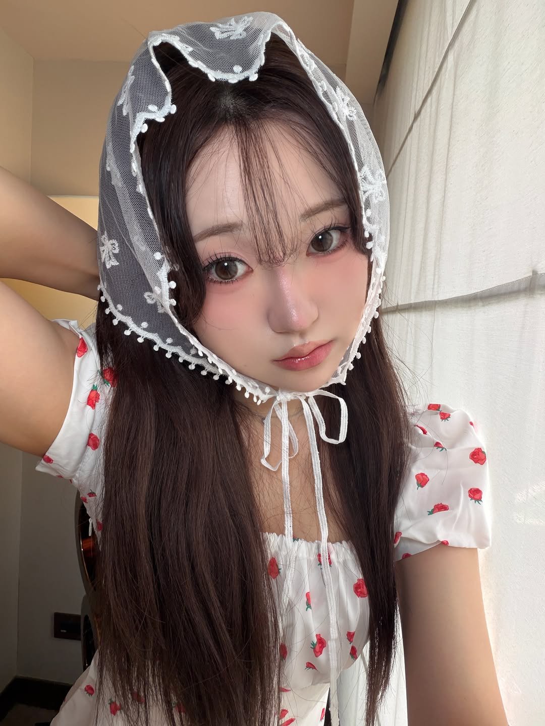 kimming0_0 게시물 이미지: 토마토 걸이 되어보아요 🍅