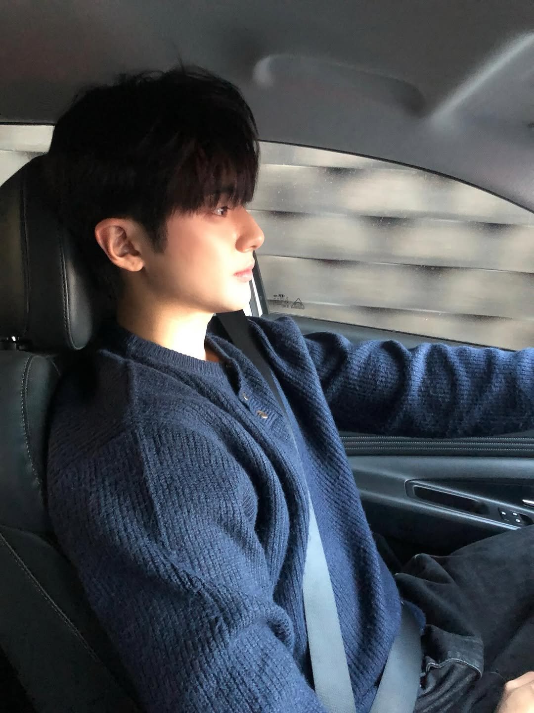 Photo by 김민규 / KIM MIN KYU on January 15, 2026. May be an image of one or more people, hair and car.