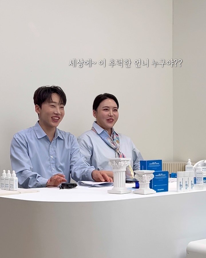 kimmm_nim 게시물 이미지: 내생애 
제일 뚱뚱했던때... 사진찍어둔게 저때라서~
돌사돌사...