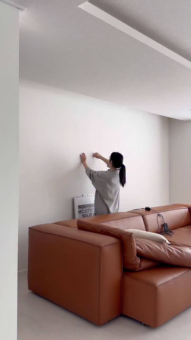 kimmm_nim 게시물 이미지: 출산이후- 머리를 가장 많이 길러봤어요~
늘 짧은 컷트, 단발이었는데,,,
이만큼...