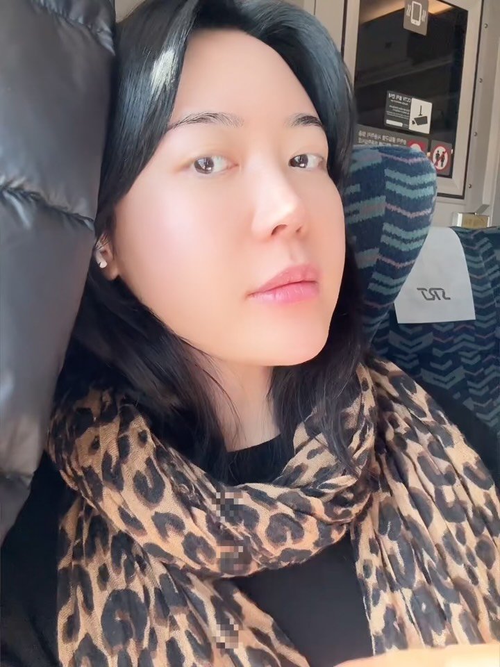 kimmm_nim 게시물 이미지: 진짜루~
아무것도 하지 않으면, 아무것도 바뀌지 않아요. 

100일 생각하는...