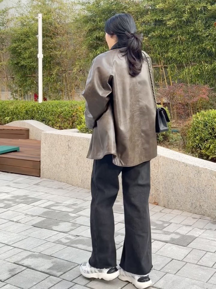 kimmm_nim 게시물 이미지: 이 집에는 안나온다.
싶은집이 딱 있거든요.아니 옷 사이이즈를 왤케 작게...