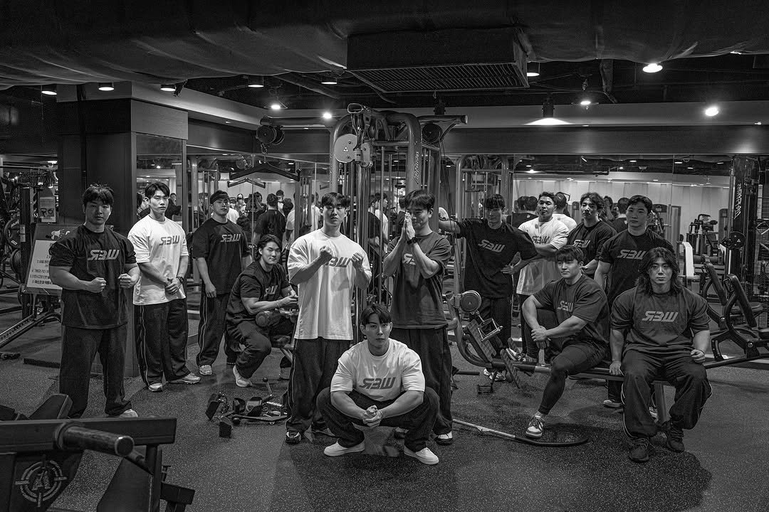 king__yujin 게시물 이미지: 심신의 건강을 추구하는 조기헬스회 
@team__rbw @rbw_apparel
