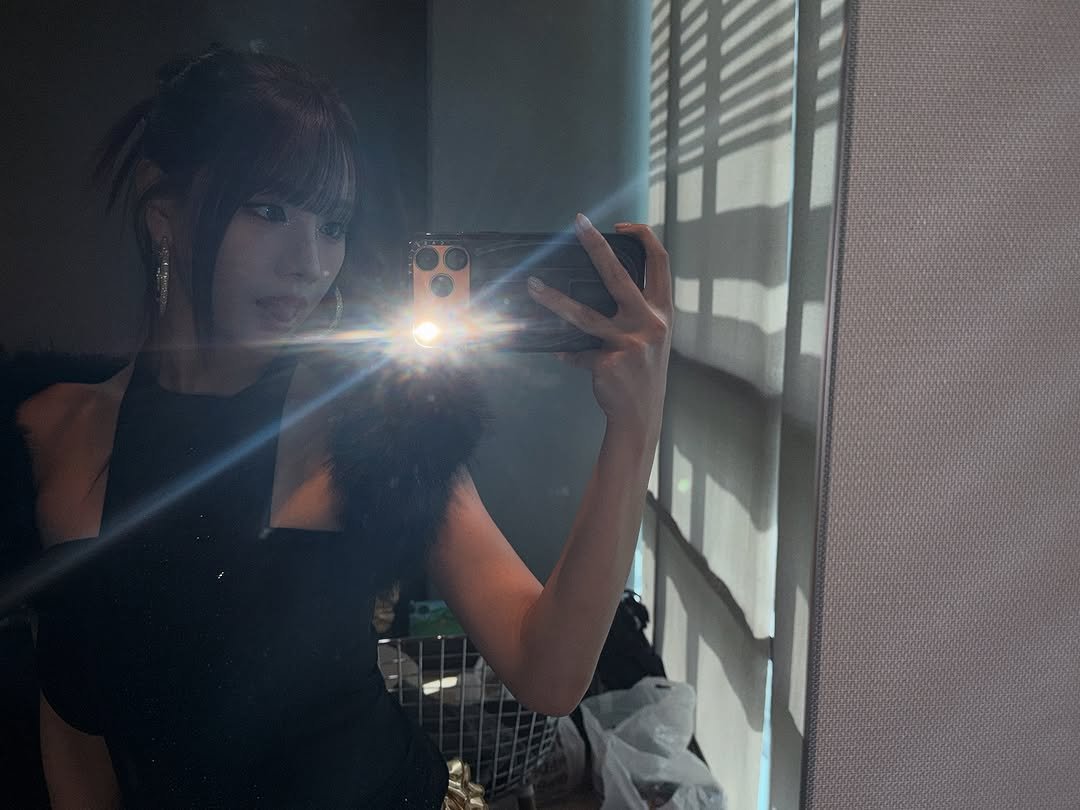 Photo by KISS OF LIFE on April 22, 2026. May be a selfie of costume, mirror and text.