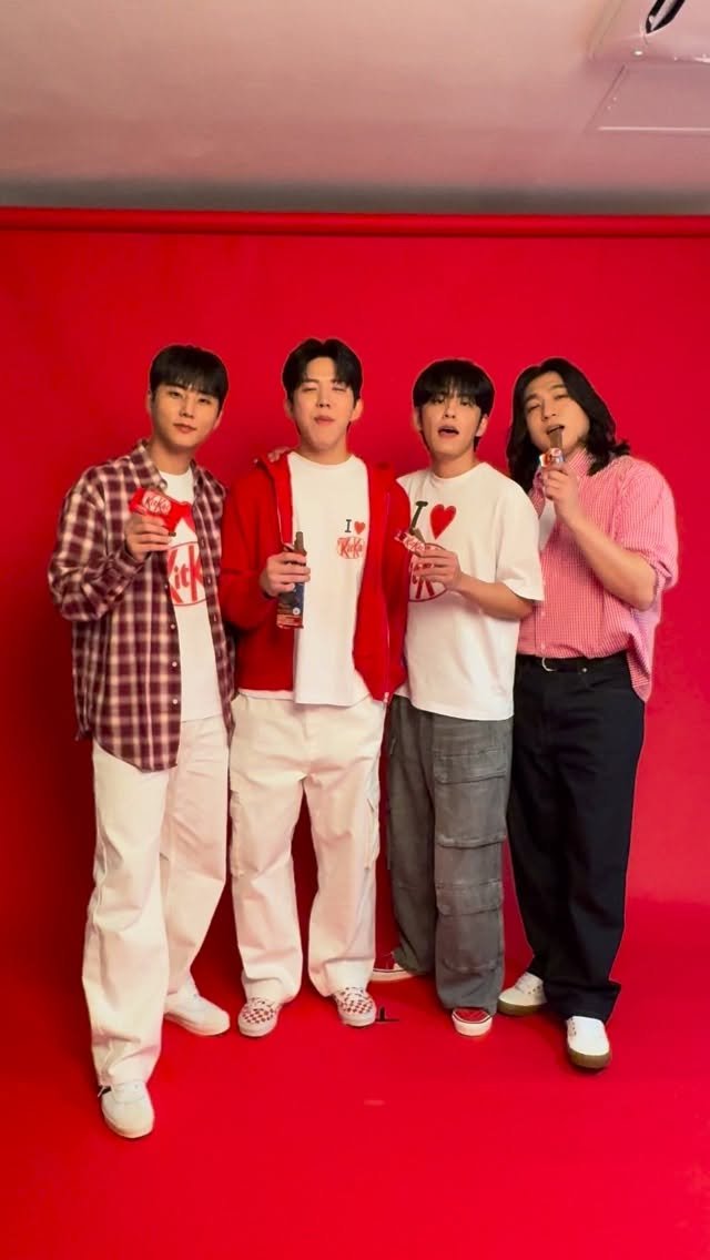 kitkatkorea 게시물 이미지: “Have a break, Have a KitKat!”
 
하루 남았다!
킷캣...