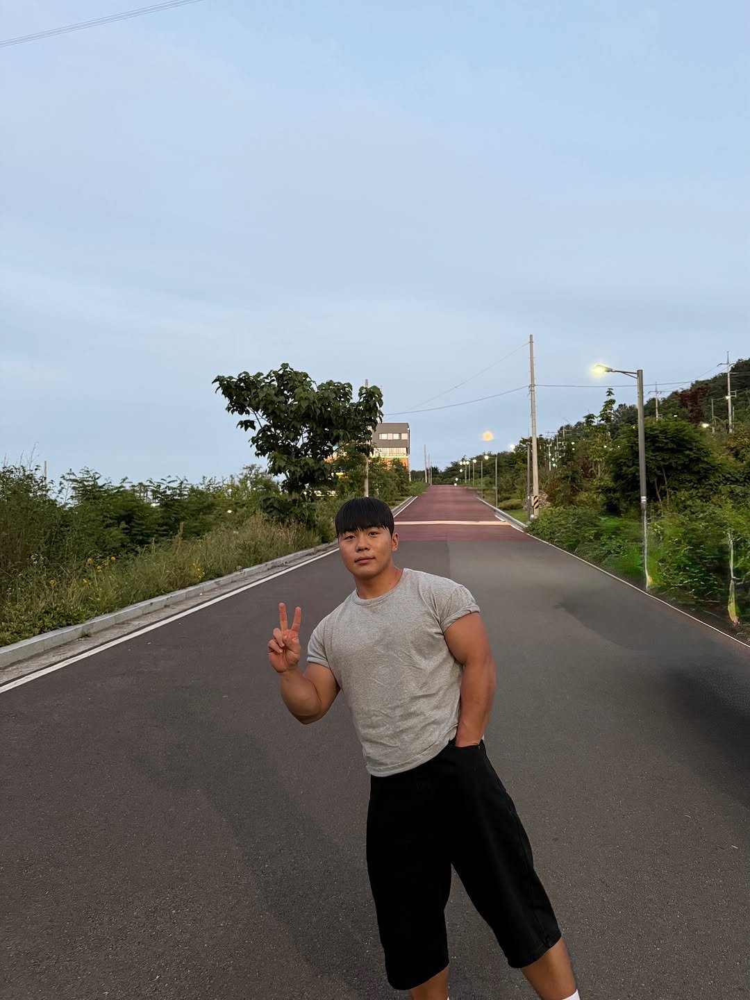 kjs5528 게시물 이미지: 요즘 너무 행복해 근데 이유를 모르겠네