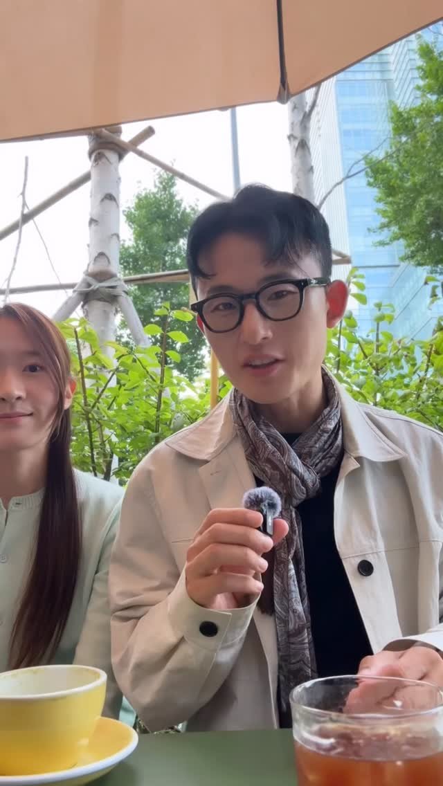 kkumyak 게시물 이미지: 목소리에 너무 신이 났나..😂
거친 피부와 착색이 고민이신가요?

—

엠락틴은...