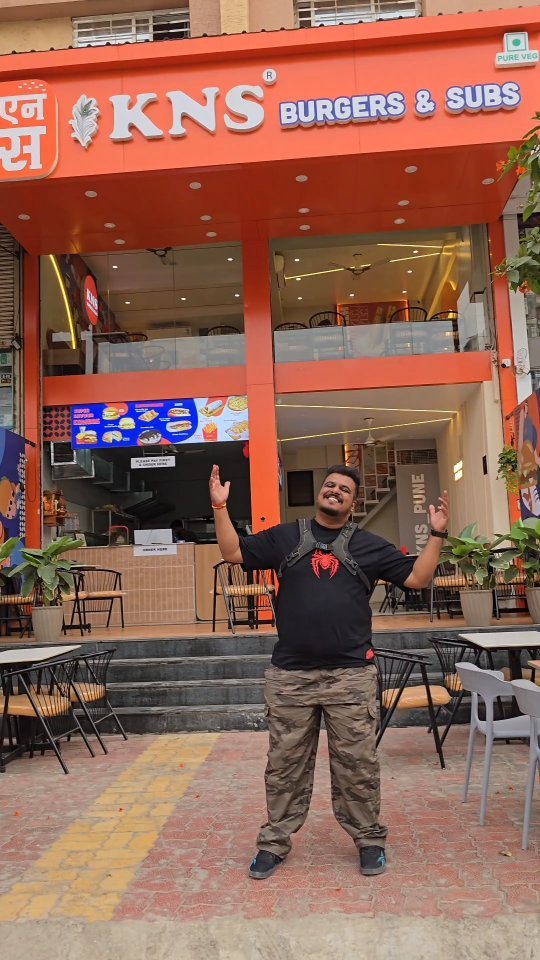 kns_pune 게시물 이미지: Craving the ultimate veg bite in...