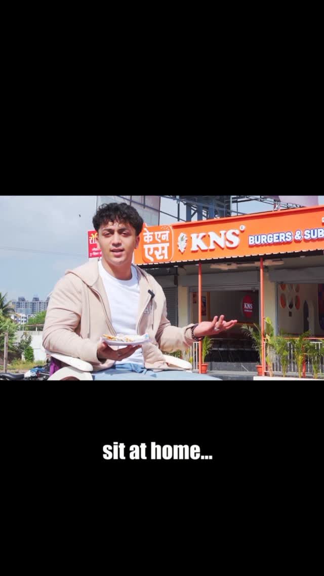 kns_pune 게시물 이미지: Wakad, your next burger destination is here....