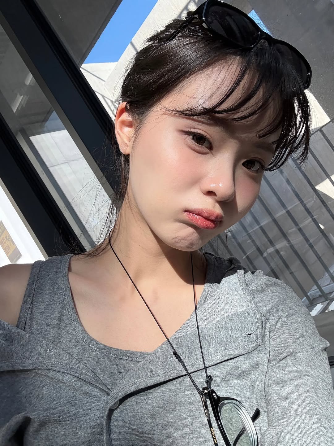 Photo by 고세빈 on December 19, 2025. May be a selfie of one or more people, hair and text.