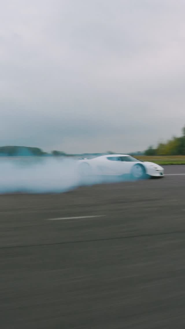 koenigsegg 게시물 이미지: CC850 ESS Manual Shift Drift into the Weekend...