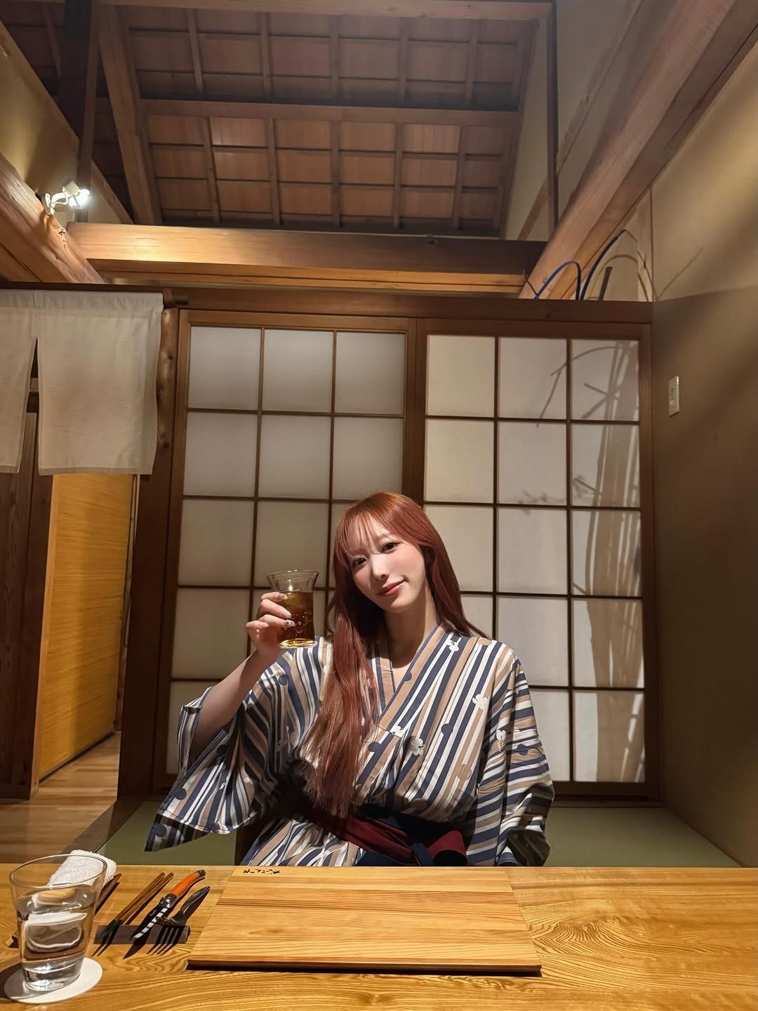 Photo by 小宵こなん / Konan Koyoi on December 18, 2025. May be an image of bath robe and text.