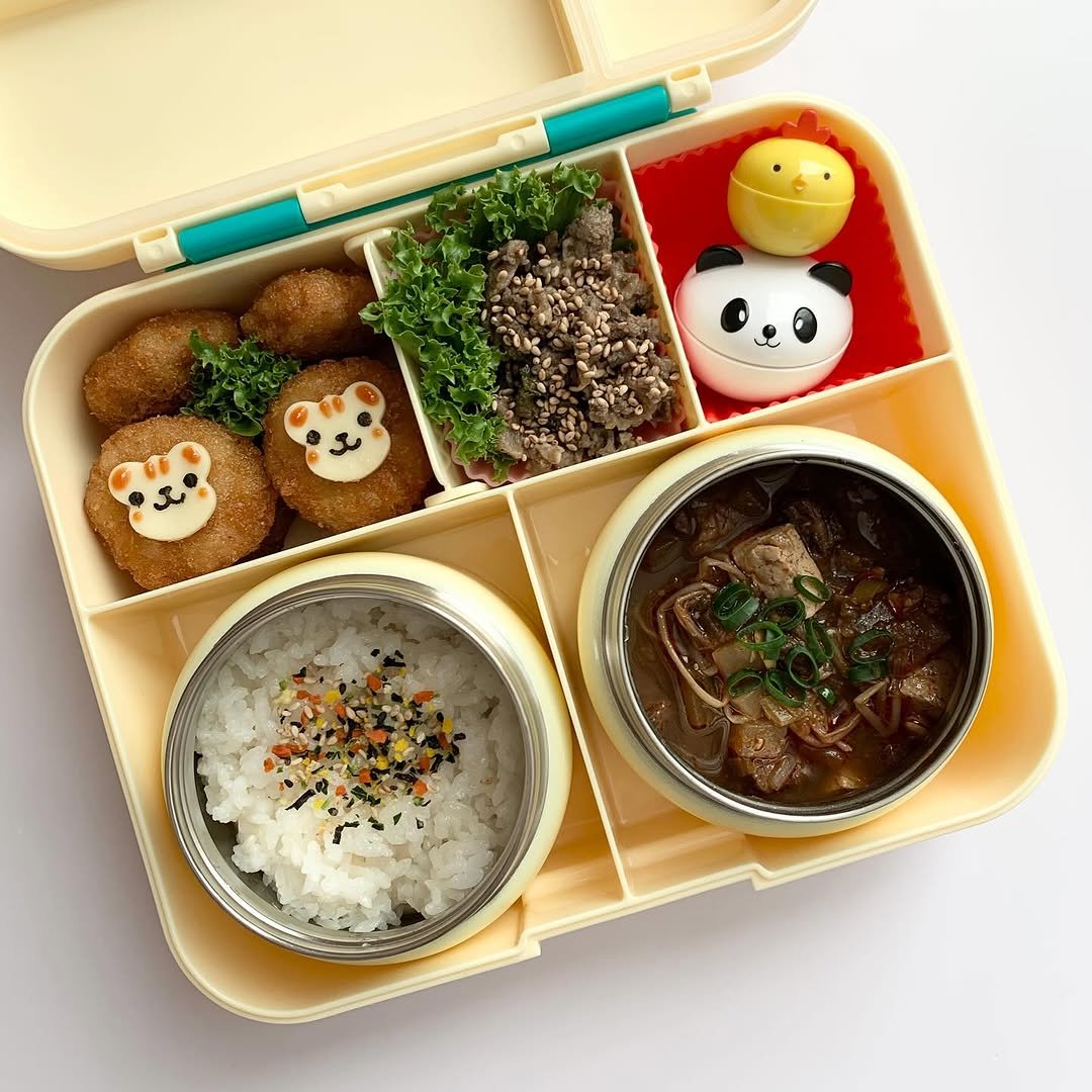 Photo by 콩콩도시락💛@kongkong2_kim on October 31, 2025. May be an image of rice and text.