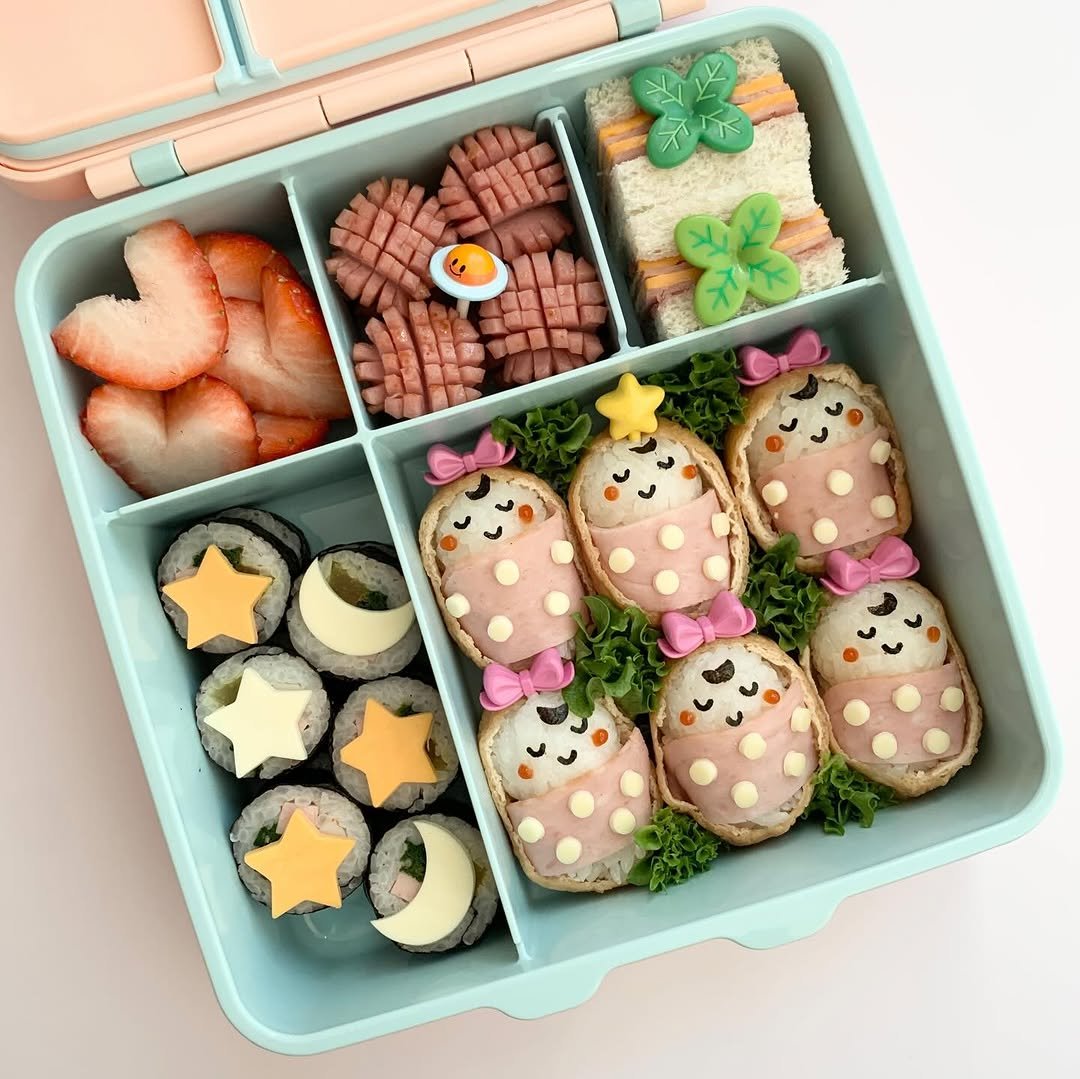 Photo by 콩콩도시락💛@kongkong2_kim on January 30, 2026. May be an image of boiled egg, Easter egg, strawberry and text.