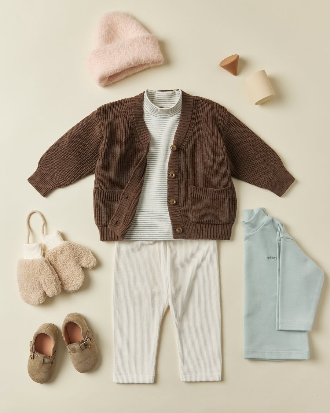 Photo by Konny l 코니 on November 02, 2025.