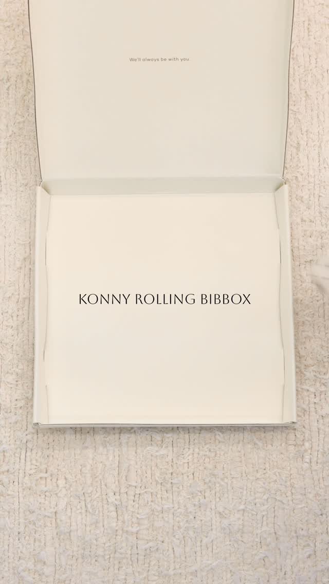 konny_kr 게시물 이미지: 선물하기 좋은 12월,
코니 롤링빕박스로 마음을 전하세요.🎀

코니턱받이 베스트...