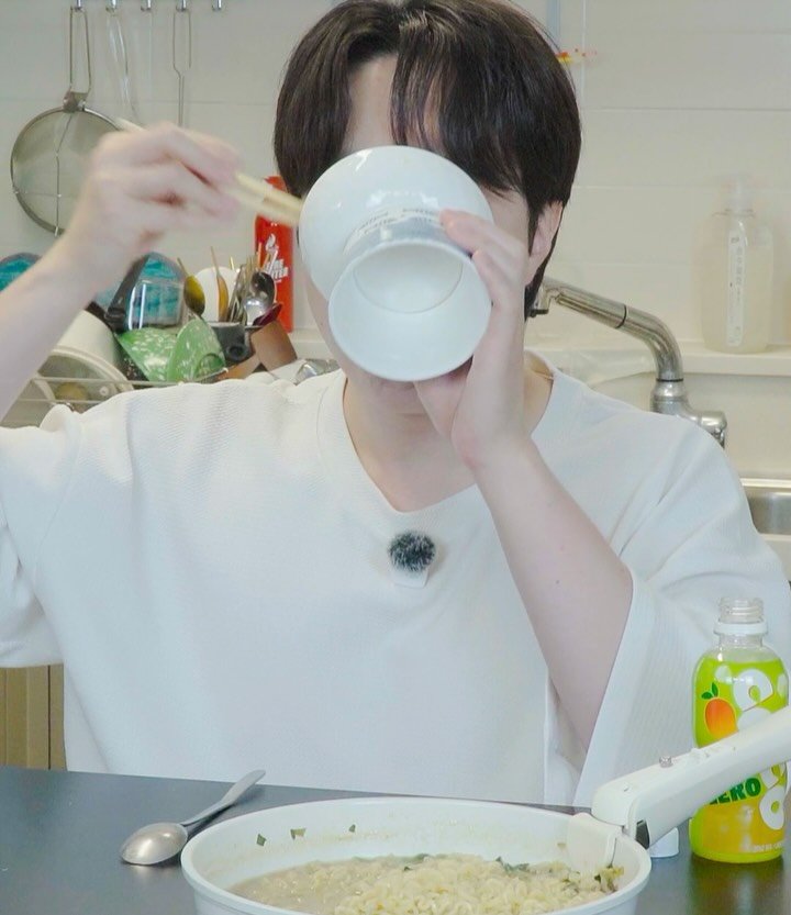 korean_easycook 게시물 이미지: 많이들 물어보셔서요…
그릇의 원래 용도는(?) 반려동물을 위해 나온게...